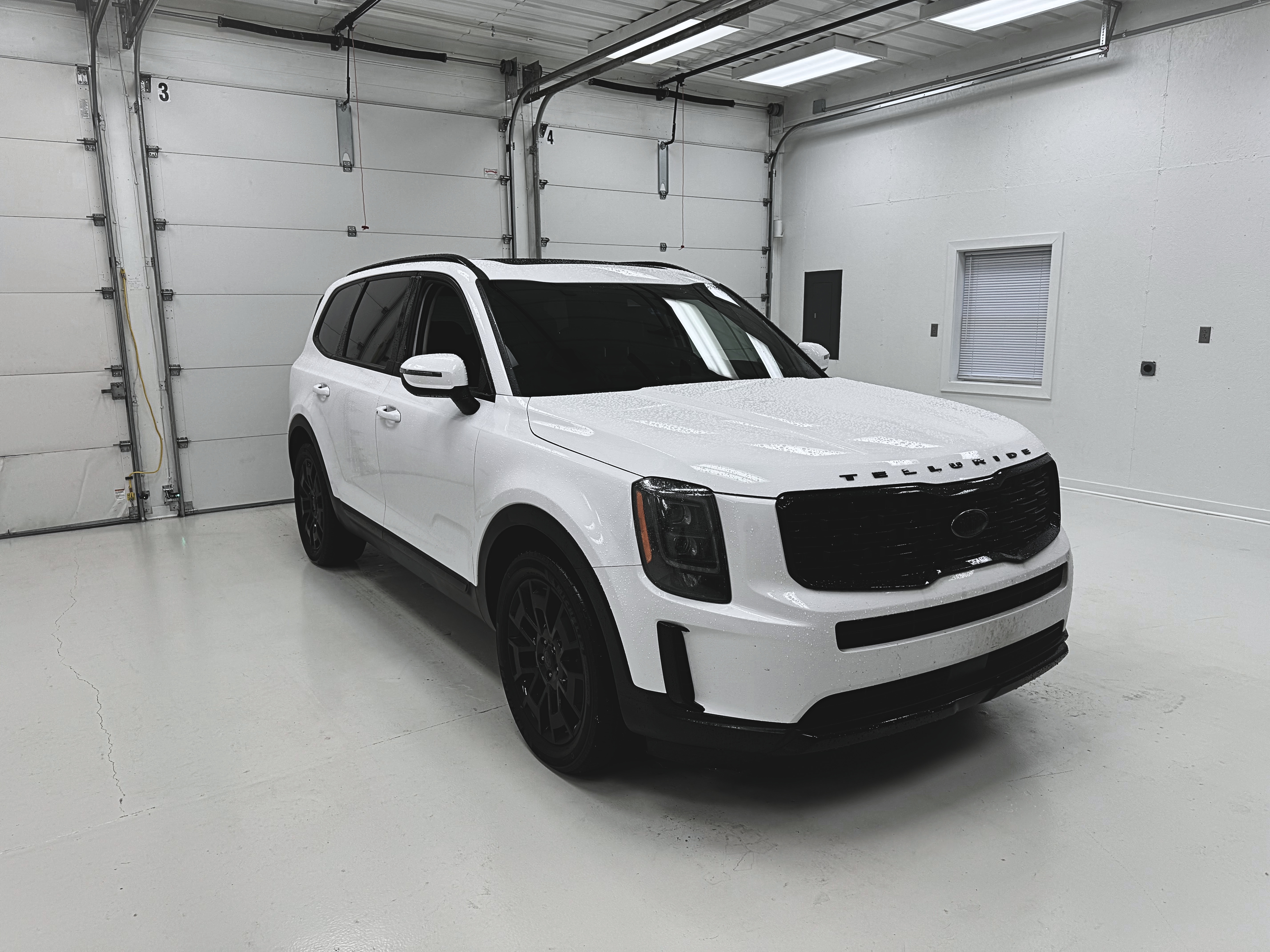 Kia Telluride windshield replacement at Ping Precision Auto Glass Columbus Indiana